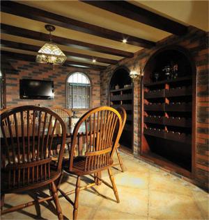 地下室中式酒柜