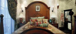 美式��木�P室床款式