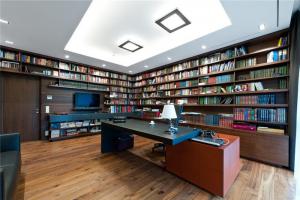 大户型书库现代书房装修效